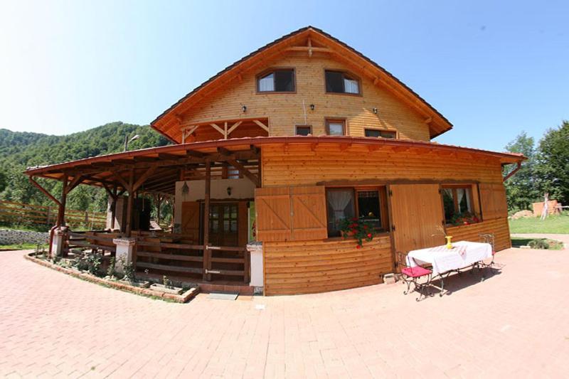 Gasthaus Maria Borlova Bagian luar foto